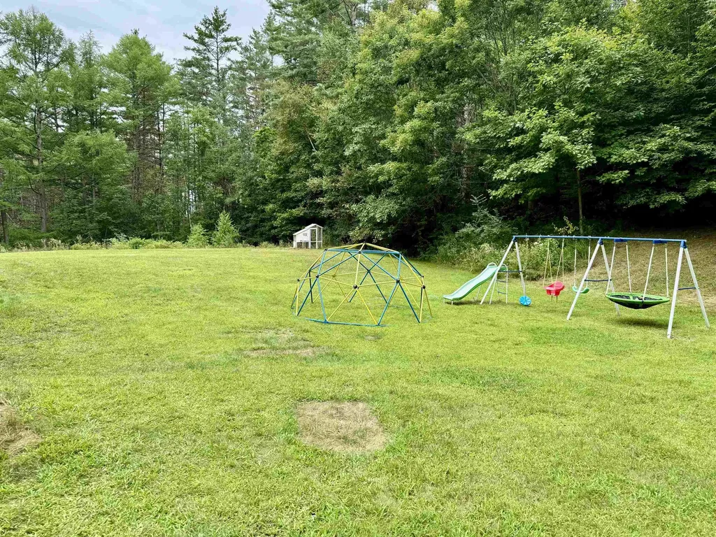 179 High Street Plainfield NH 03781