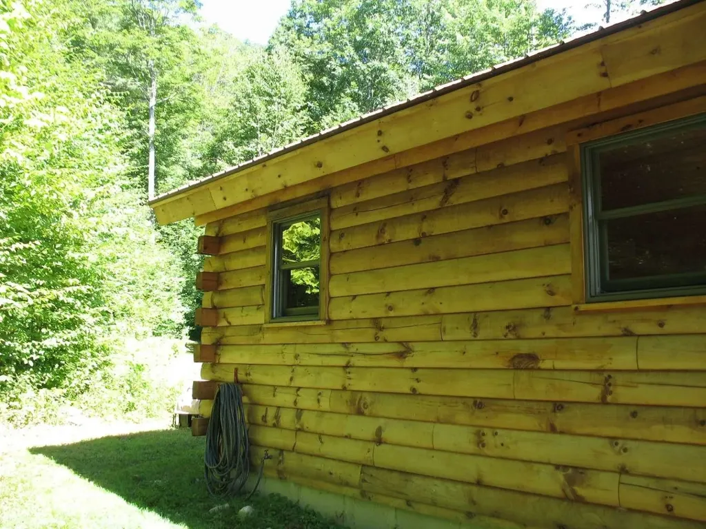 288 Graves Road Baltimore VT 05143