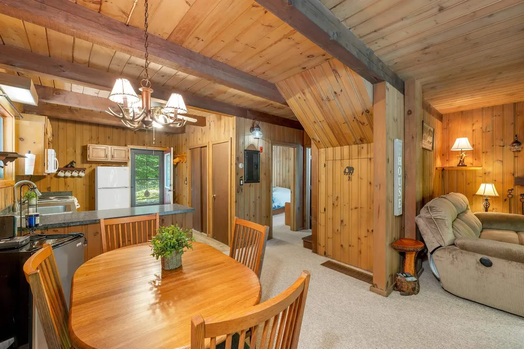 7 Ethan Allen Drive Tuftonboro NH 03816