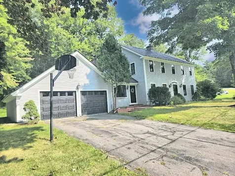 52 Ledgewood Road Claremont NH 03743