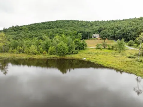 151 40 Acres Road New London NH 03257