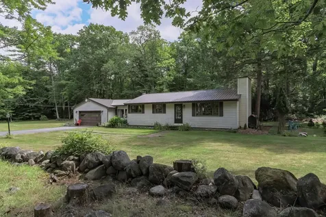 163 Bog Road Goffstown NH 03045
