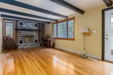 163 Bog Road Goffstown NH 03045