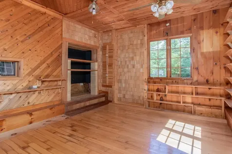 163 Bog Road Goffstown NH 03045