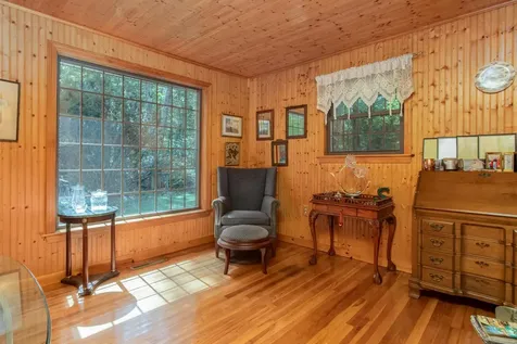 163 Bog Road Goffstown NH 03045