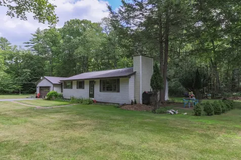163 Bog Road Goffstown NH 03045