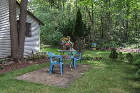 163 Bog Road Goffstown NH 03045