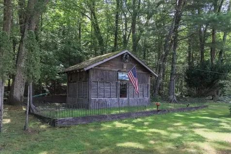163 Bog Road Goffstown NH 03045