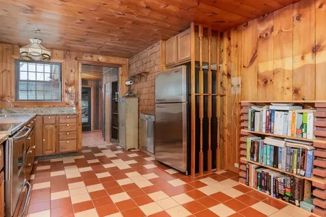 163 Bog Road Goffstown NH 03045