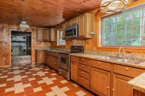 163 Bog Road Goffstown NH 03045