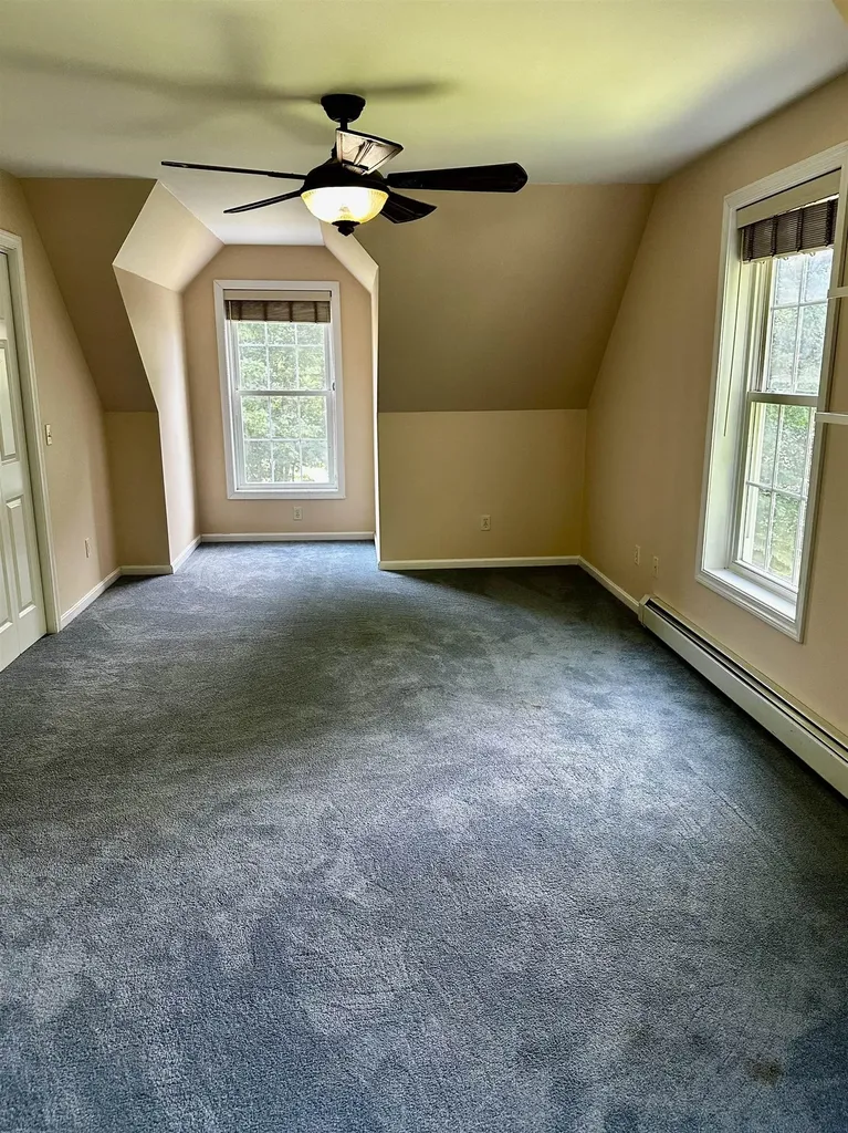 39 Dowd Lane Sunapee NH 03782