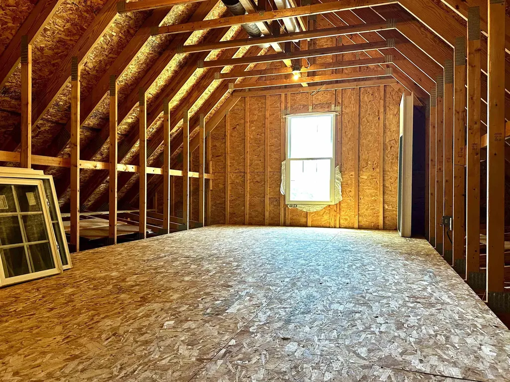 39 Dowd Lane Sunapee NH 03782