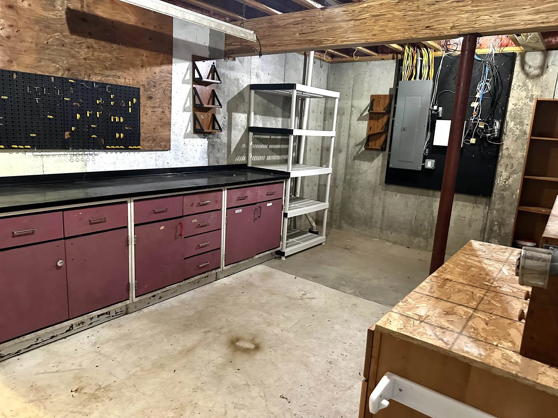 39 Dowd Lane Sunapee NH 03782