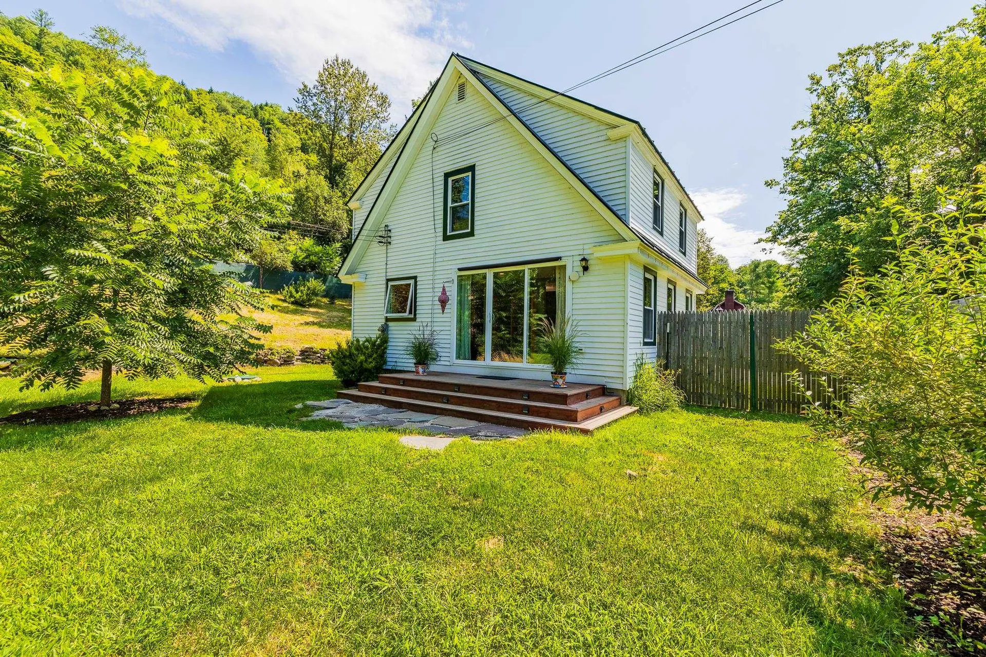 474 Stage Road Pomfret VT 05067