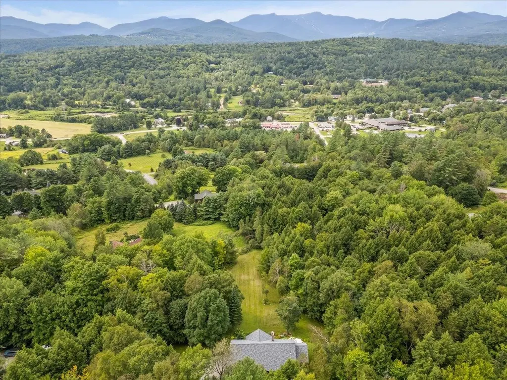 460 Old Farm Road Stowe VT 05672
