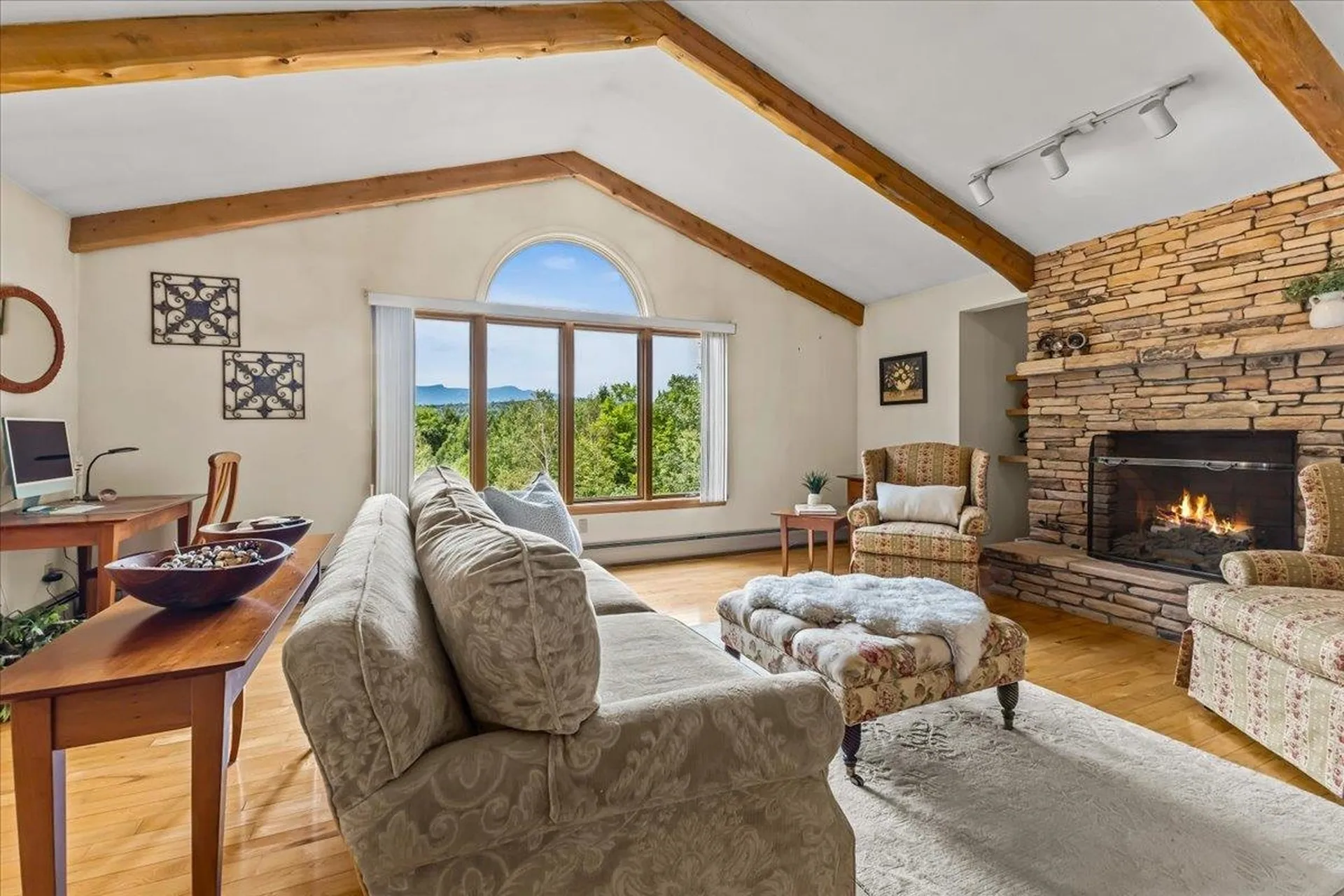 460 Old Farm Road Stowe VT 05672