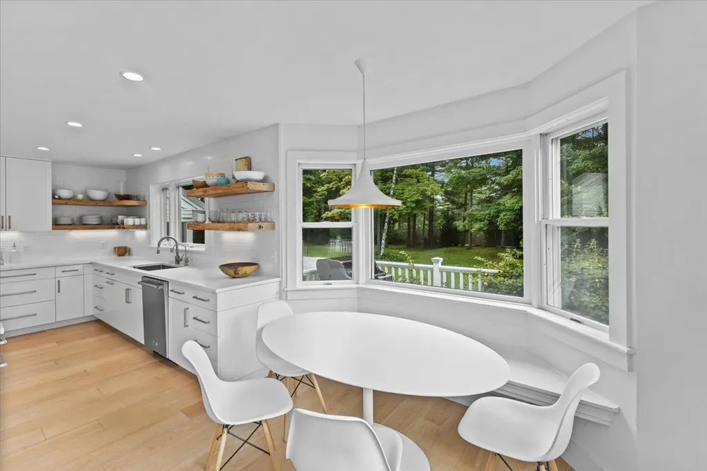 886 Beaver Creek Road Shelburne VT 05482