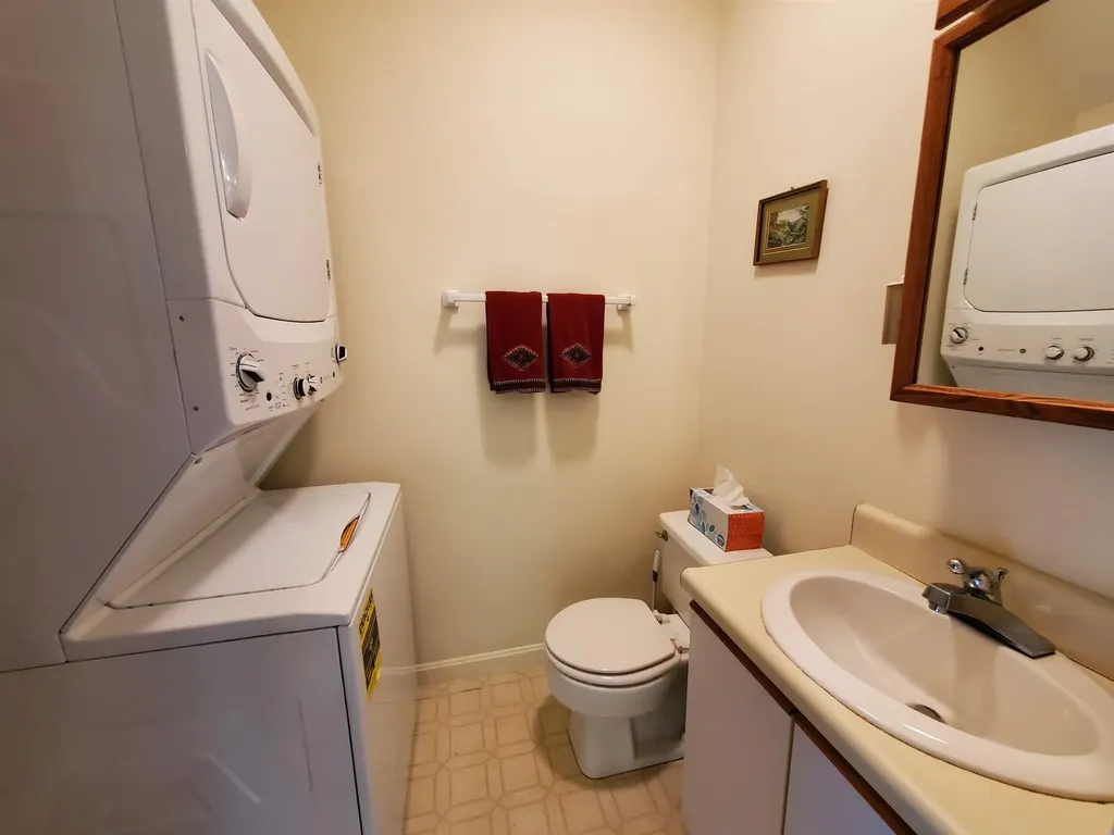 43 Landing Road Enfield NH 03748