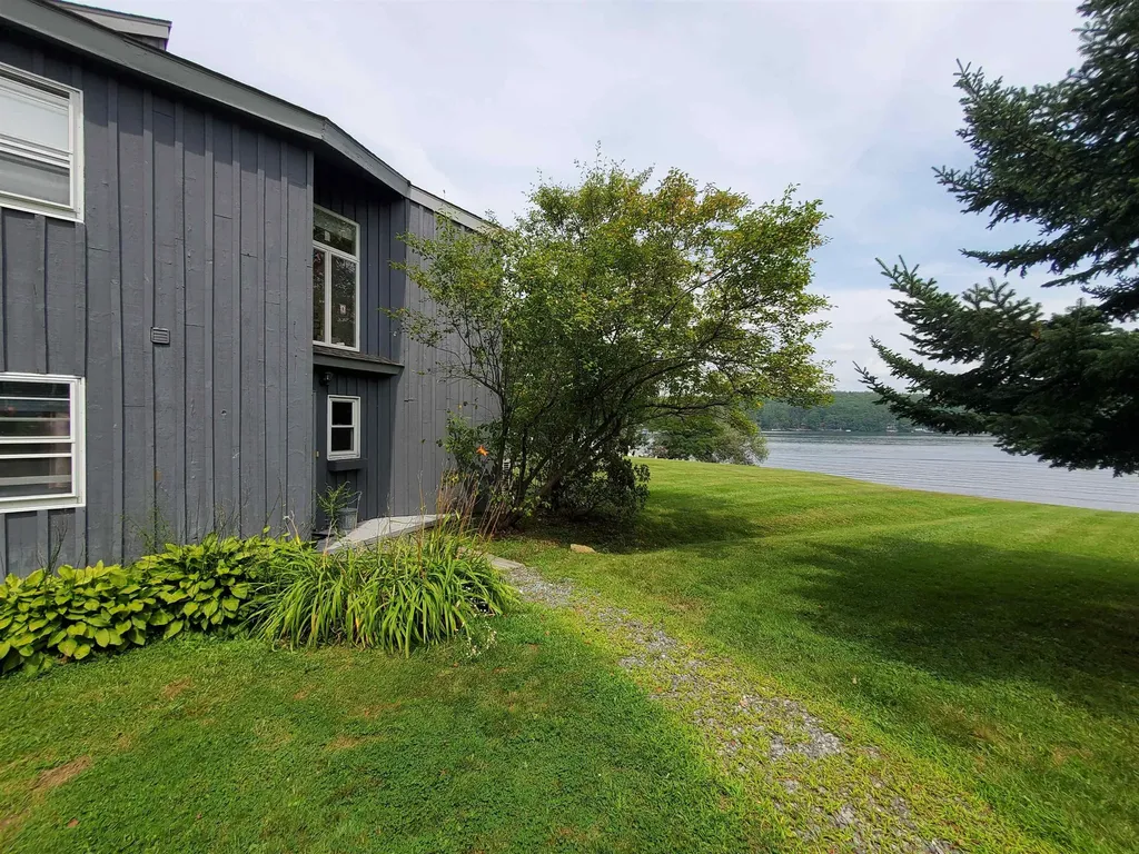 43 Landing Road Enfield NH 03748