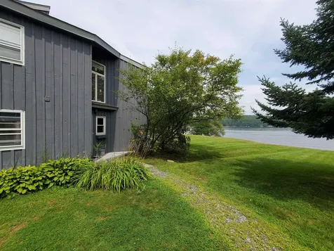 43 Landing Road Enfield NH 03748