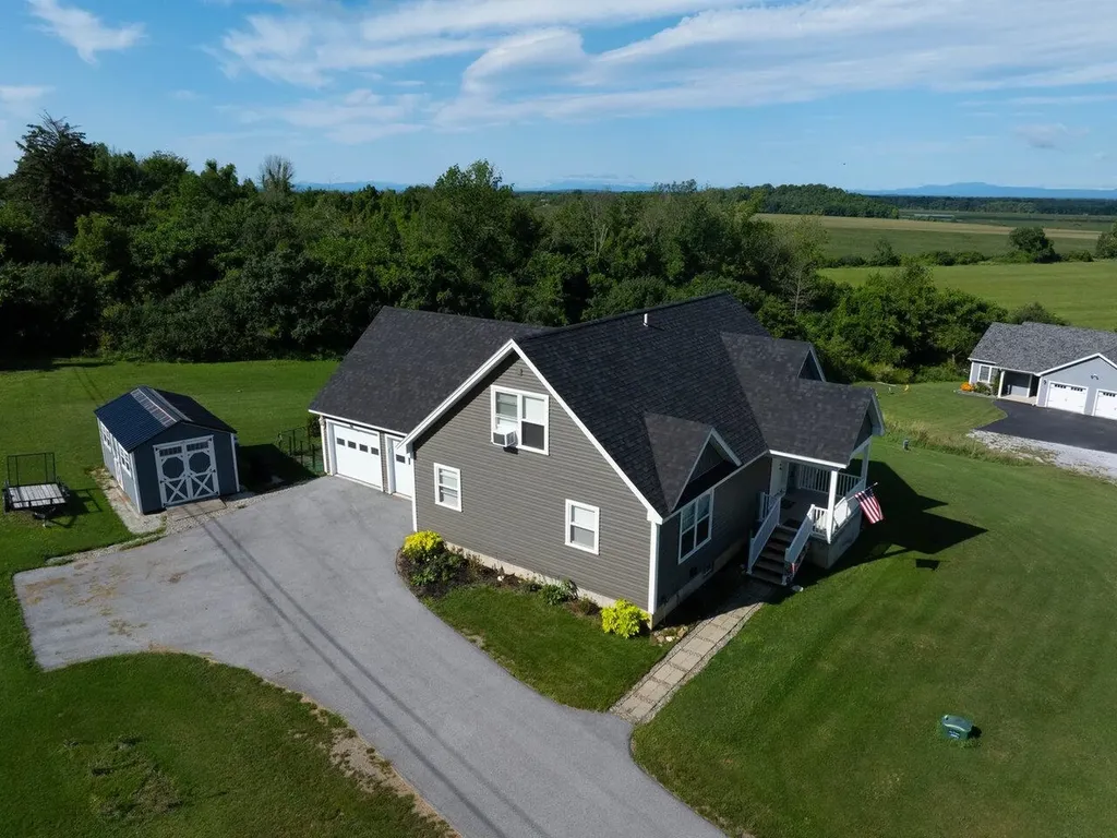15 Eve Mont Drive St. Albans Town VT 05478