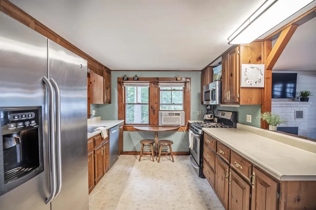 99 Wash Pond Road Hampstead NH 03841