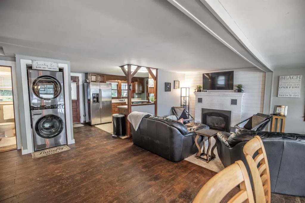 99 Wash Pond Road Hampstead NH 03841