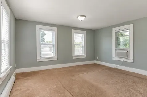 22 Prospect Street Exeter NH 03833