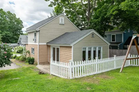 22 Prospect Street Exeter NH 03833
