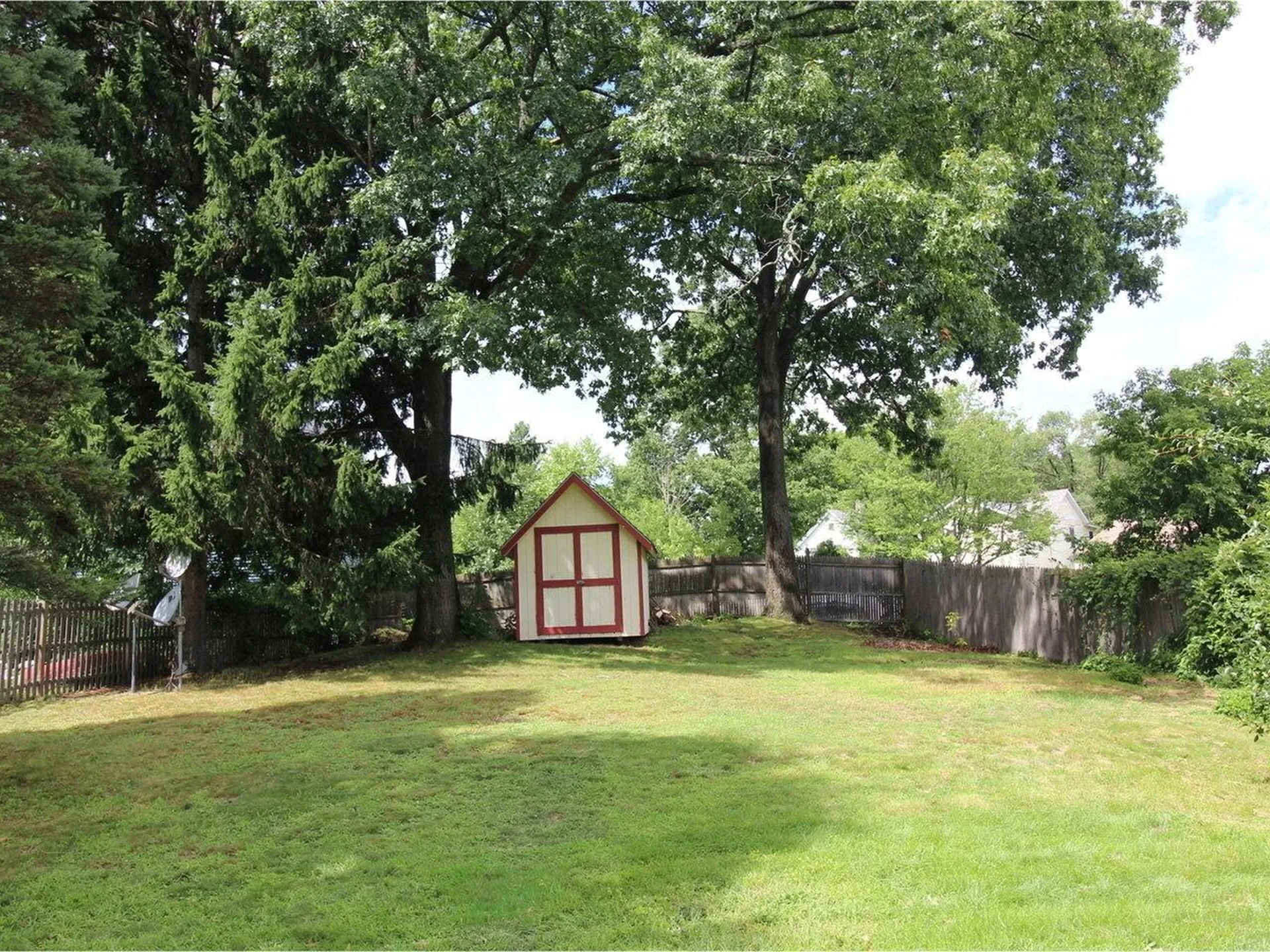 14 Mcgregor Street Essex Junction VT 05452