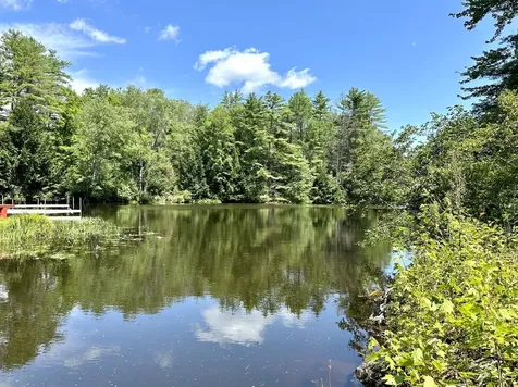 16 Shindagan Road Wilmot NH 03287