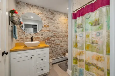 72 Islington Street Portsmouth NH 03801