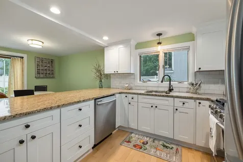 72 Islington Street Portsmouth NH 03801
