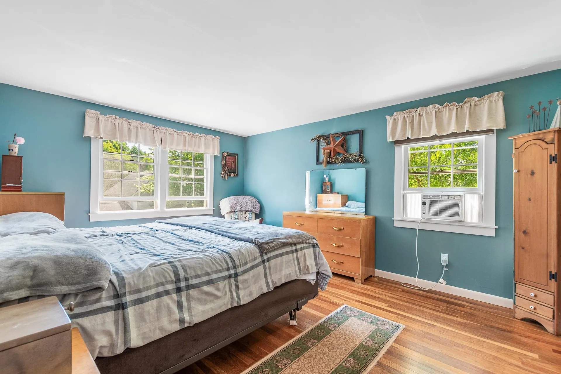 25 Jewel Street Gorham NH 03581