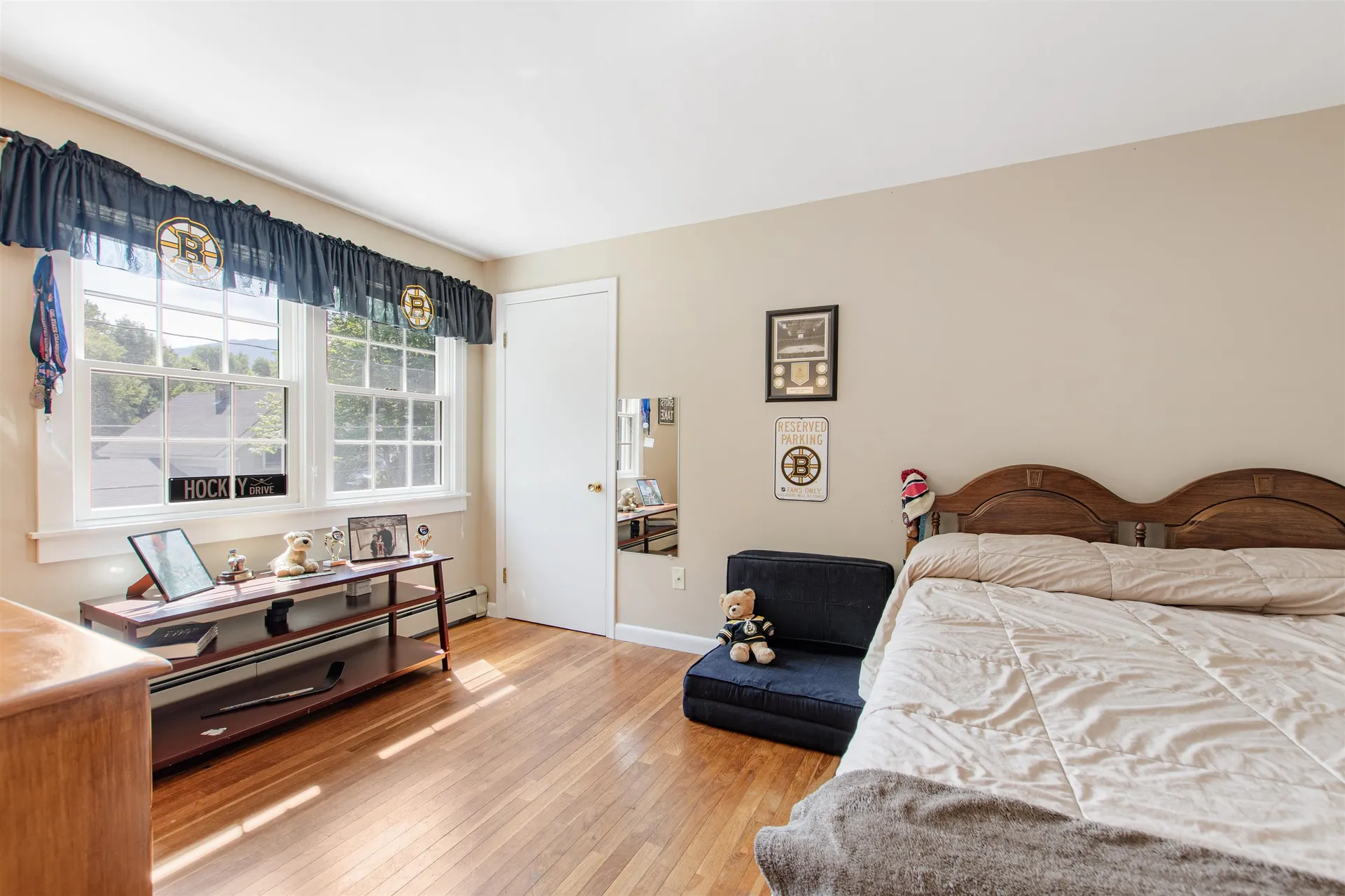 25 Jewel Street Gorham NH 03581