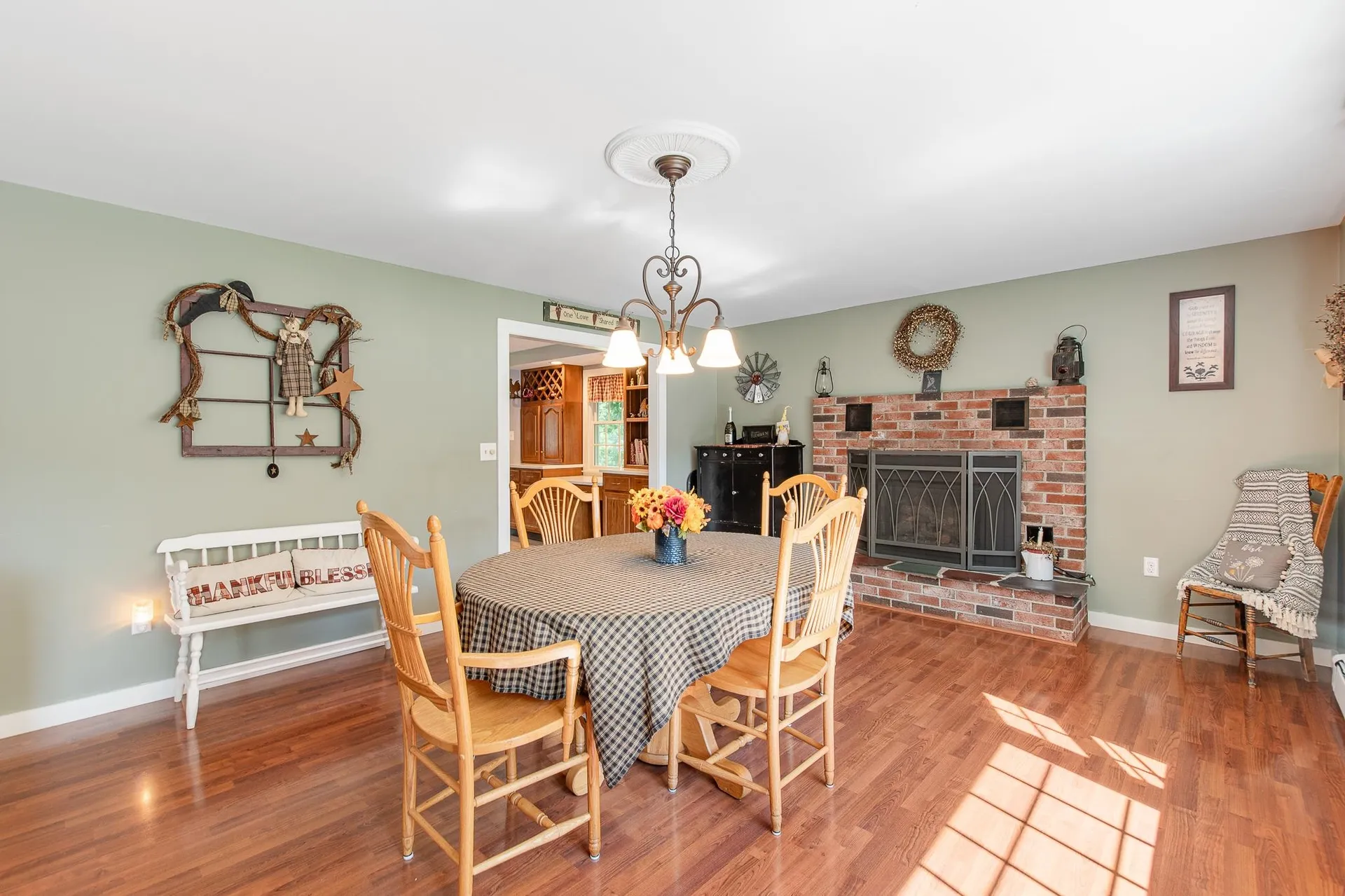 25 Jewel Street Gorham NH 03581