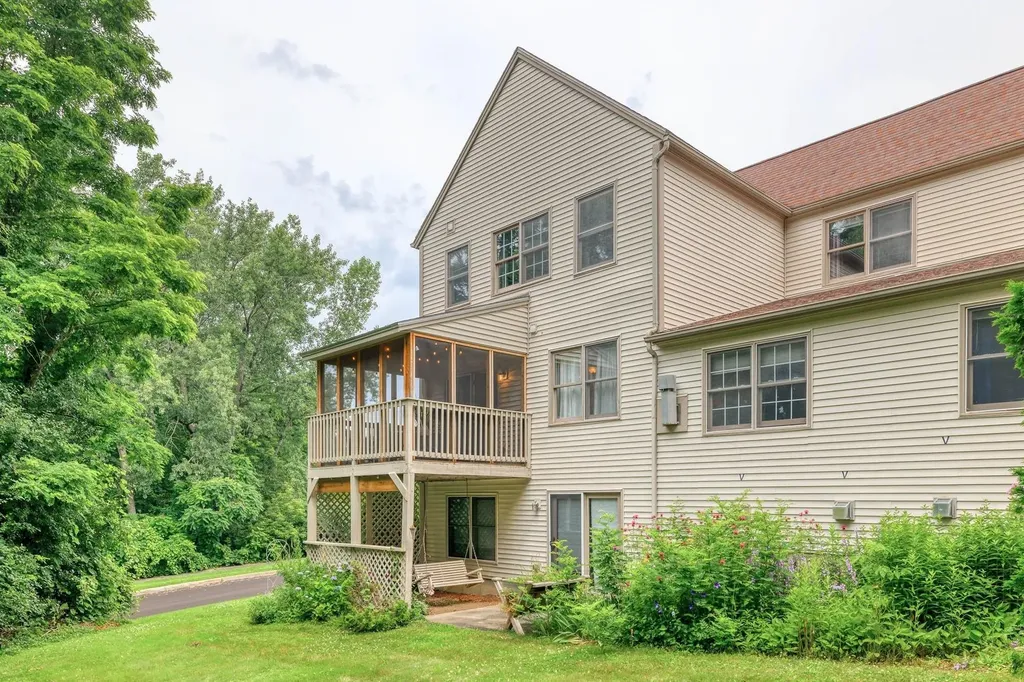 110 Colonial Drive Colchester VT 05446