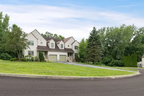 110 Colonial Drive Colchester VT 05446