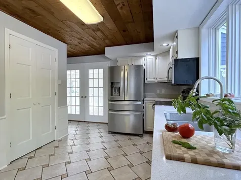 19 Evans Circle Keene NH 03431