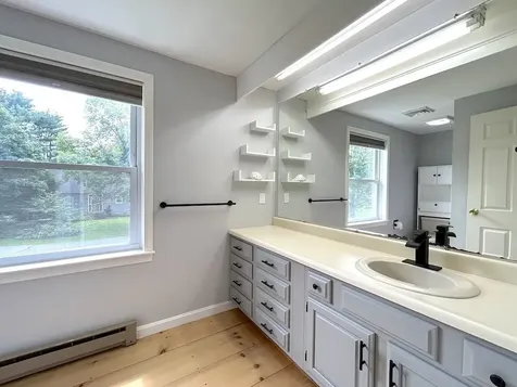 19 Evans Circle Keene NH 03431