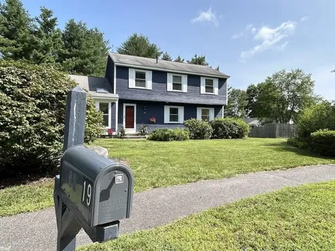 19 Evans Circle Keene NH 03431