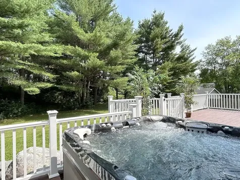 19 Evans Circle Keene NH 03431