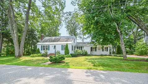 7 Seabee Street Bedford NH 03110