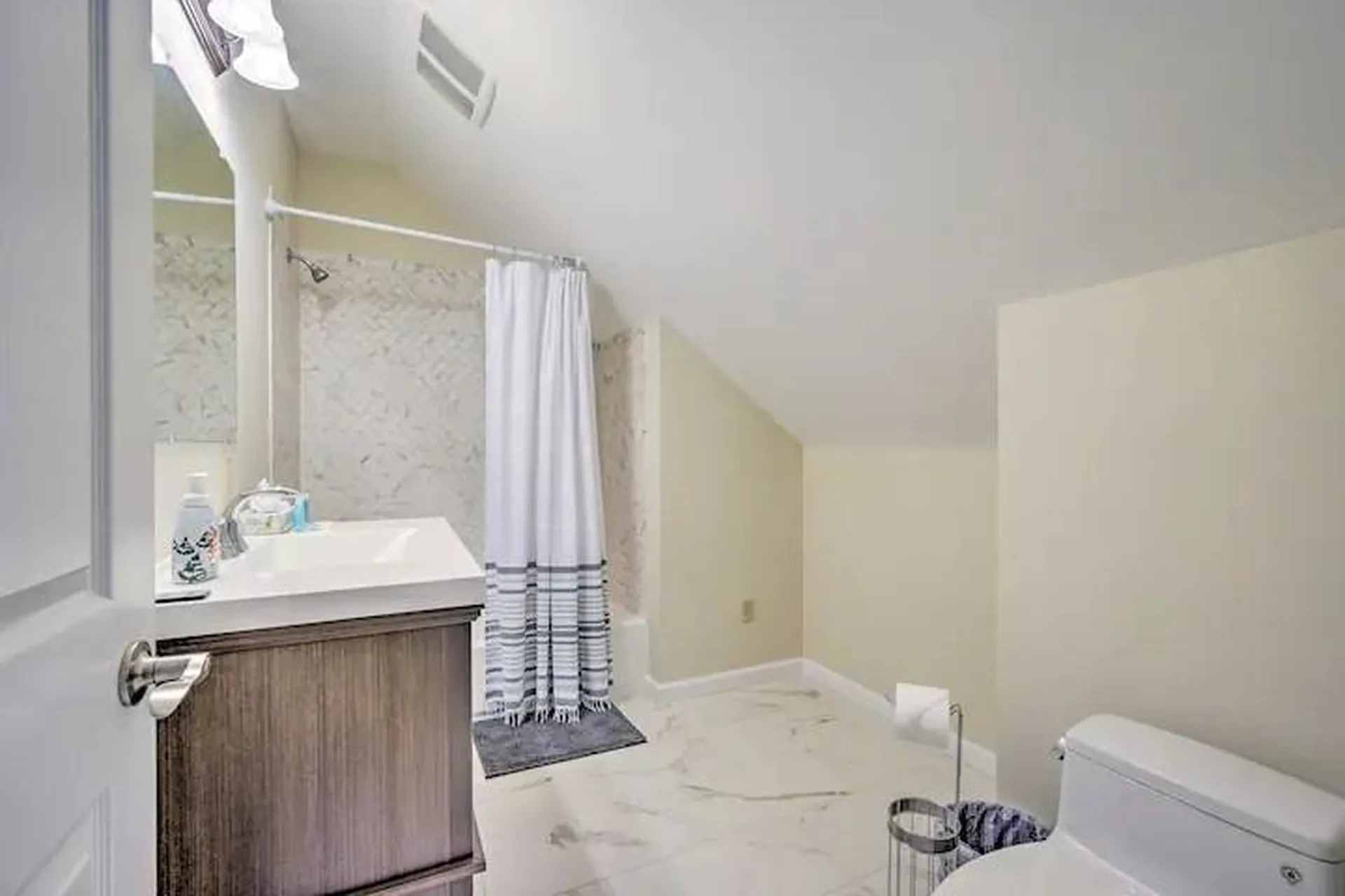 127 Lijoi Terrace Manchester VT 05255