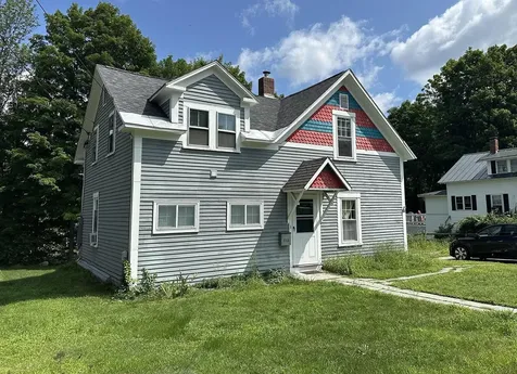 10 Hawthorne Street Plymouth NH 03264