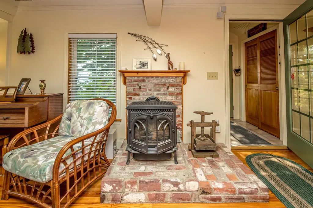 105 North Shore Drive Wakefield NH 03830