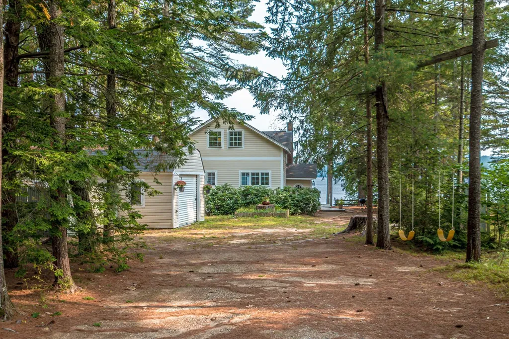 105 North Shore Drive Wakefield NH 03830