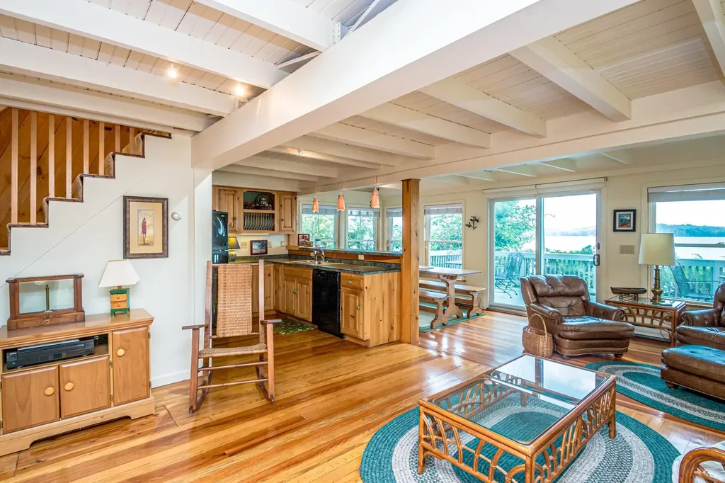 105 North Shore Drive Wakefield NH 03830