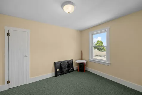 92 Cotton Hill Road Gilford NH 03249