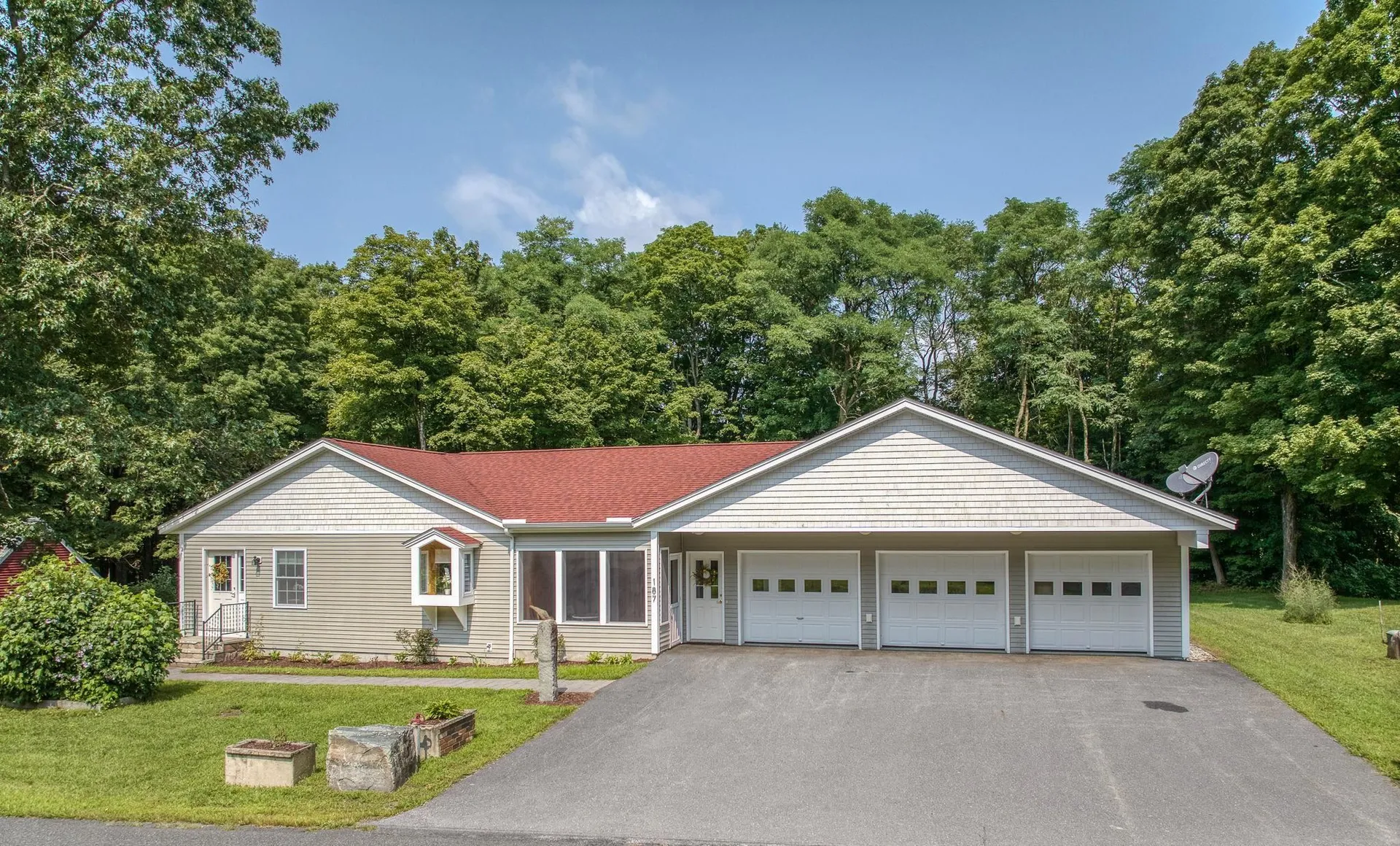 187 Paris Avenue Charlestown NH 03603